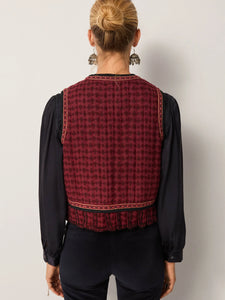Casilda Vest
